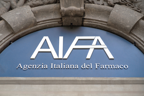Dagli antibiotici contro l’antimicrobico-resistenza alla ricerca nazionale, Aifa ridefinisce i criteri di innovatività dei farmaci